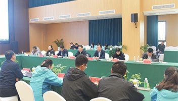 市文旅集团研究讨论白马湖文旅公司2023年度重点工作